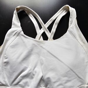 Lululemon energy tank size 6 in white